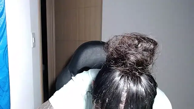 vennus 22 online show from February 10, 7:47 am