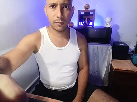 thommerxxx online show from June 5, 8:25 pm