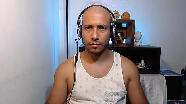 thommerxxx online show from June 14, 12:19 am