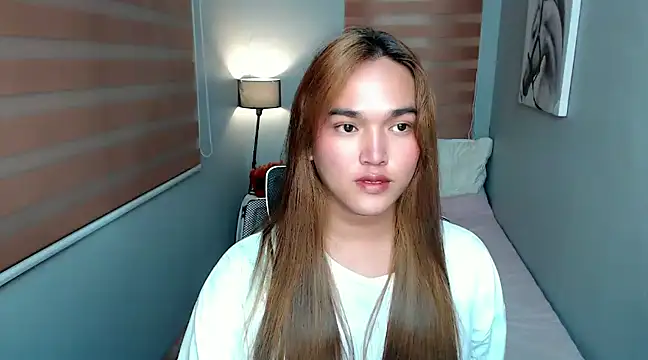 Snapshot of MoaningKylie chatting on January 14, 12:56 pm MoaningKylie online show from January 14, 12:56 pm