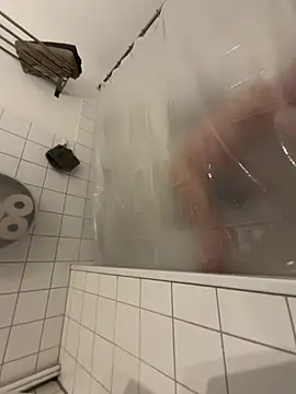 Snapshot of EchoFux chatting on January 19, 6:28 am EchoFux online show from January 19, 6:28 am