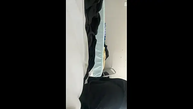 Snapshot of HoneyDripHer chatting on November 13, 4:39 pm HoneyDripHer online show from November 13, 4:39 pm