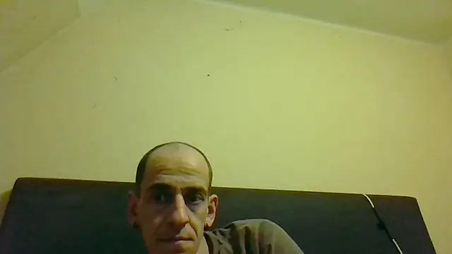 Jermain1989 online show from April 2, 11:57 pm