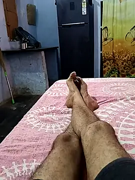 yoursnandu01 online show from June 7, 3:38 pm