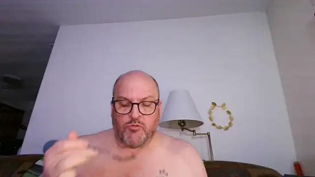 Snapshot of Ursulet_US chatting on March 11, 10:49 pm Ursulet US online show from March 11, 10:49 pm