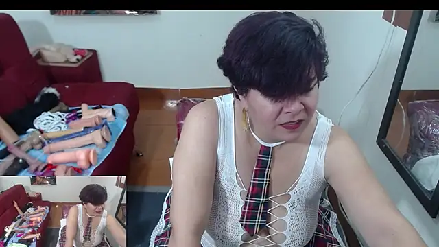 angelitolove727 online show from October 10, 7:46 pm