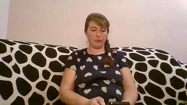 CathySuns online show from February 2, 6:39 pm