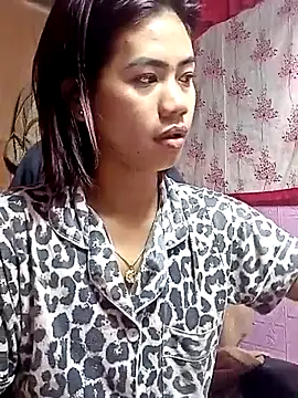 Cutie body11 online show from May 23, 7:56 am
