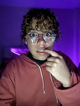 EmmaMelissa0521 online show from March 12, 3:57 am