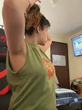 EmmaMelissa0521 online show from April 14, 2:56 pm