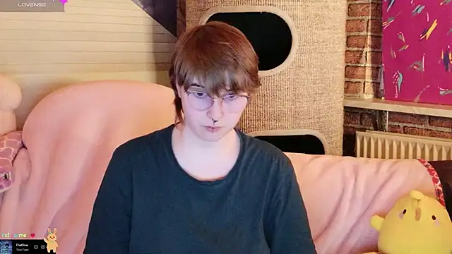 GamerGirl Eve online show from December 16, 6:02 pm