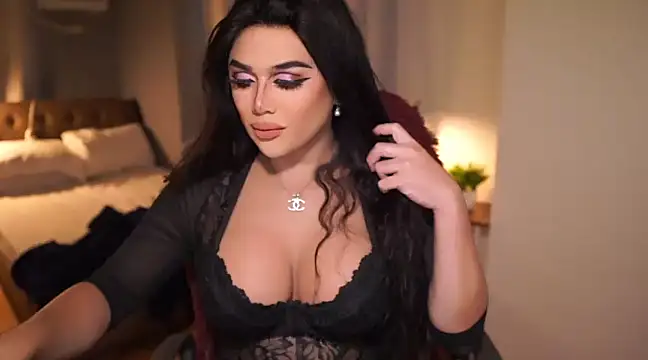 AnneHartx online show from February 19, 3:39 am