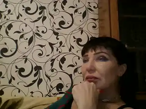 Snapshot of JeaneDavis chatting on February 1, 6:40 pm JeaneDavis online show from February 1, 6:40 pm