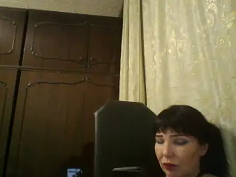 Snapshot of JeaneDavis chatting on February 17, 5:10 pm JeaneDavis online show from February 17, 5:10 pm