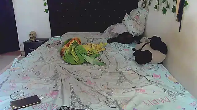 Snapshot of caribbeanlover1 chatting on February 22, 1:53 pm caribbeanlover1 online show from February 22, 1:53 pm