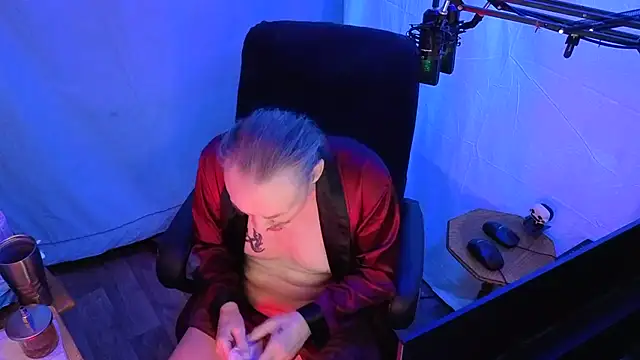 Richy  Rich  online show from March 15, 12:16 am