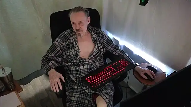 Richy  Rich  online show from March 18, 7:50 pm