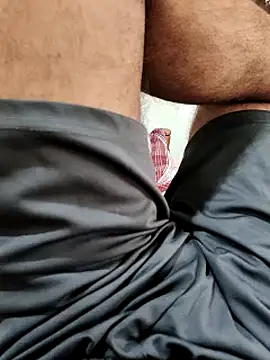 Snapshot of MalluBoyForGirls chatting on February 22, 6:17 am MalluBoyForGirls online show from February 22, 6:17 am