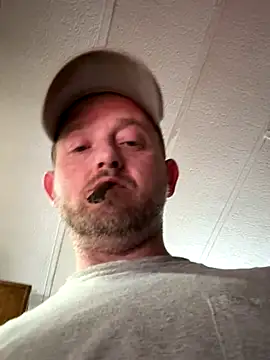 smokeymt420 online show from December 15, 7:01 am