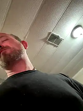 smokeymt420 online show from December 18, 6:52 am