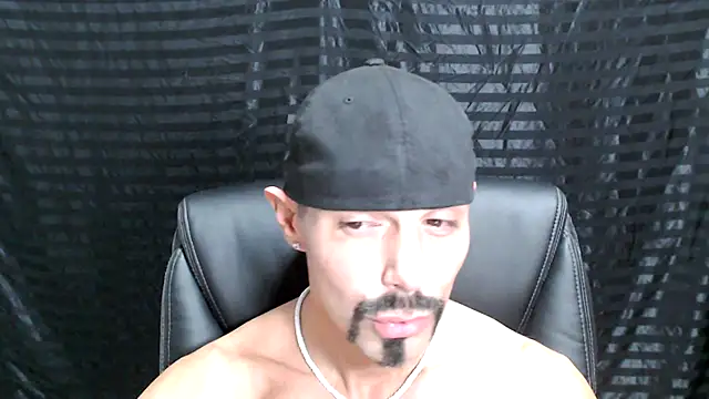 ThickD2C online show from December 19, 8:44 pm