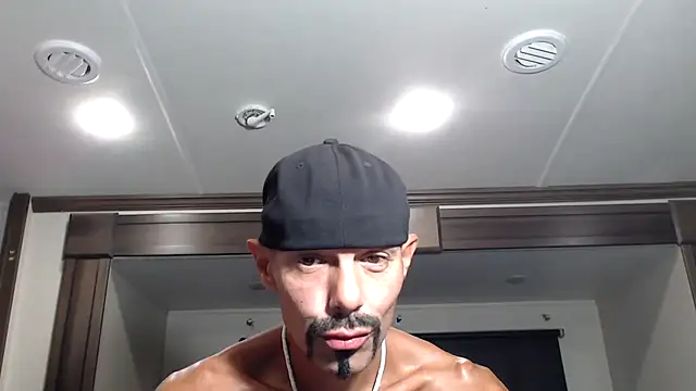 ThickD2C online show from October 31, 12:33 am