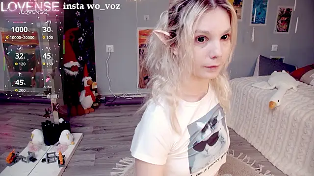 Careful i bite online show from February 6, 7:02 am