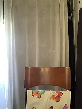 Estefani 32 online show from May 26, 5:42 pm