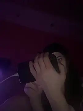 Flossy Vettie online show from March 7, 3:19 am