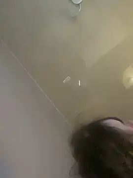 Flossy Vettie online show from March 11, 3:45 pm