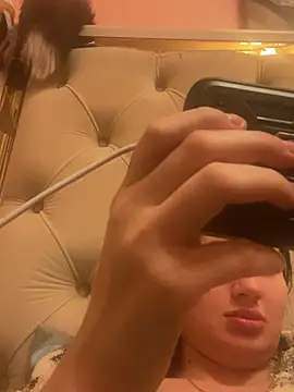 Flossy Vettie online show from March 17, 6:32 pm