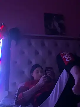 Flossy Vettie online show from November 28, 3:31 am