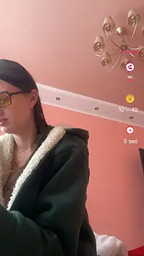 Flossy Vettie online show from February 14, 1:19 pm