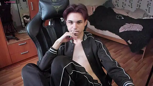 teelimata online show from September 24, 2:31 pm