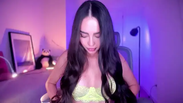 Lil Gabby online show from November 8, 7:45 pm