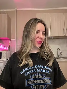 Snapshot of NastyushaaLove chatting on February 2, 10:49 pm NastyushaaLove online show from February 2, 10:49 pm