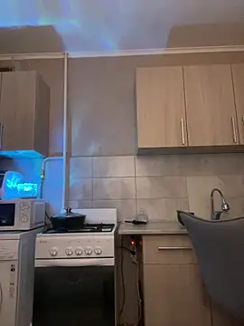 Snapshot of NastyushaaLove chatting on February 4, 11:27 pm NastyushaaLove online show from February 4, 11:27 pm