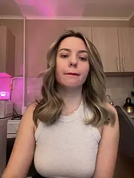 Snapshot of NastyushaaLove chatting on February 5, 5:20 pm NastyushaaLove online show from February 5, 5:20 pm