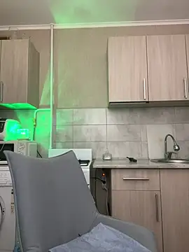 Snapshot of NastyushaaLove chatting on February 7, 6:13 pm NastyushaaLove online show from February 7, 6:13 pm