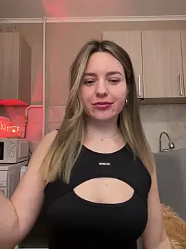 Snapshot of NastyushaaLove chatting on February 7, 9:15 pm NastyushaaLove online show from February 7, 9:15 pm