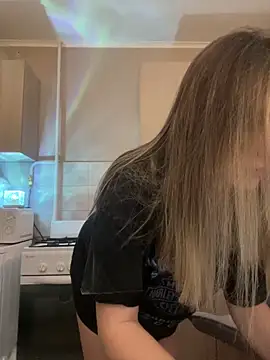 Snapshot of NastyushaaLove chatting on February 8, 8:10 pm NastyushaaLove online show from February 8, 8:10 pm