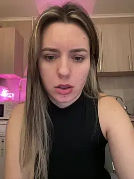 Snapshot of NastyushaaLove chatting on February 9, 7:19 pm NastyushaaLove online show from February 9, 7:19 pm