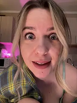 Snapshot of NastyushaaLove chatting on March 19, 8:54 pm NastyushaaLove online show from March 19, 8:54 pm