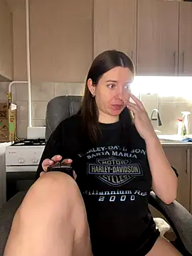 Snapshot of NastyushaaLove chatting on November 24, 8:30 pm NastyushaaLove online show from November 24, 8:30 pm