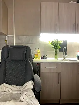 Snapshot of NastyushaaLove chatting on December 4, 10:18 pm NastyushaaLove online show from December 4, 10:18 pm