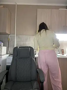 Snapshot of NastyushaaLove chatting on February 20, 9:15 pm NastyushaaLove online show from February 20, 9:15 pm