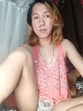 Snapshot of cute_boytoy0221 chatting on February 4, 3:51 pm cute boytoy0221 online show from February 4, 3:51 pm