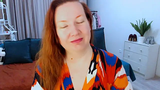 GoddessLara online show from October 22, 4:35 am