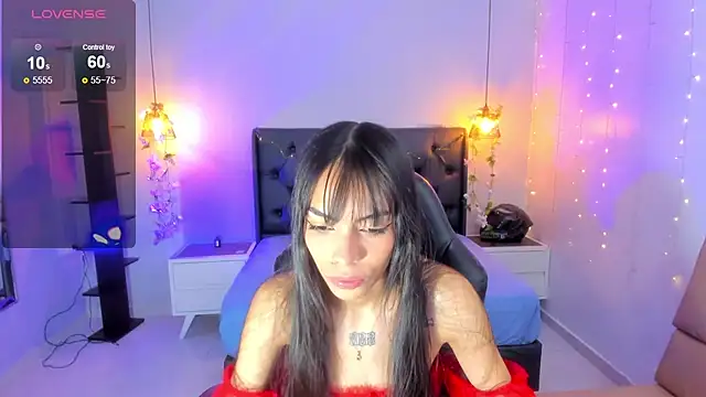 AMELIELEONE online show from March 22, 12:25 pm