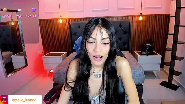 AMELIELEONE online show from January 13, 12:21 pm